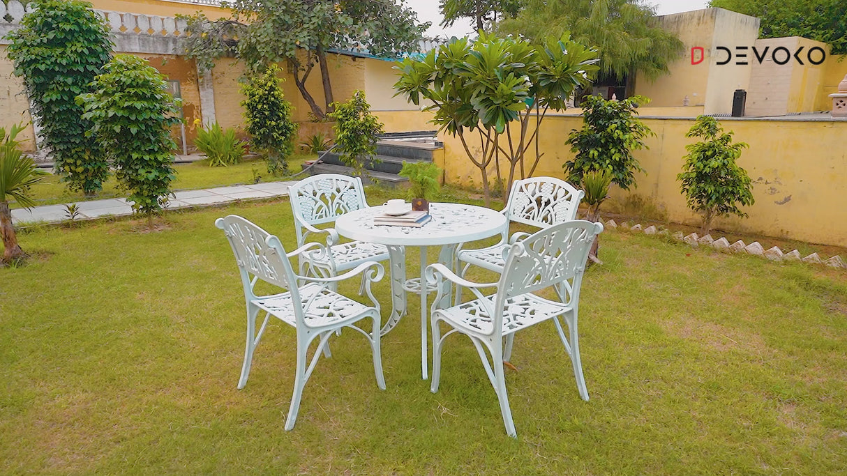 Outdoor Cast Aluminium 5-Piece Patio Bistro Set (Black)