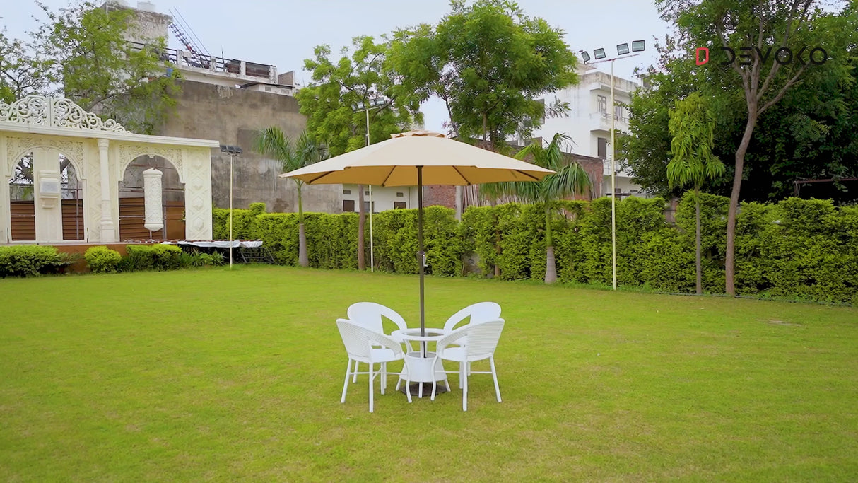 Outdoor Wicker 5-Piece Patio Set with Outdoor Umbrella