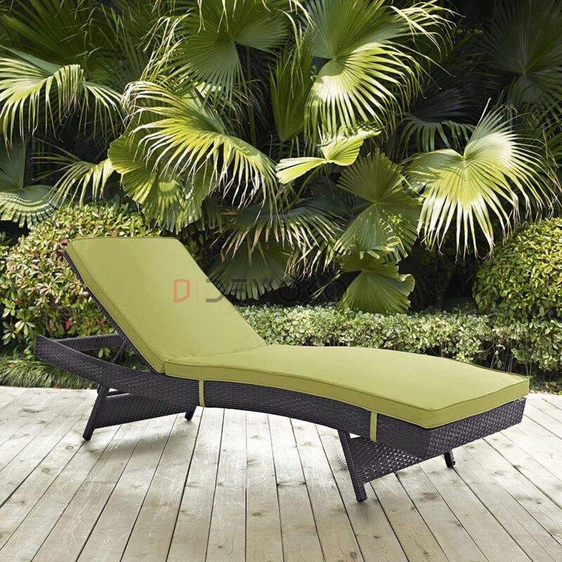 Adjustable Rattan Wicker Chaise Lounge with Green Cushion - Poolside Luxury
