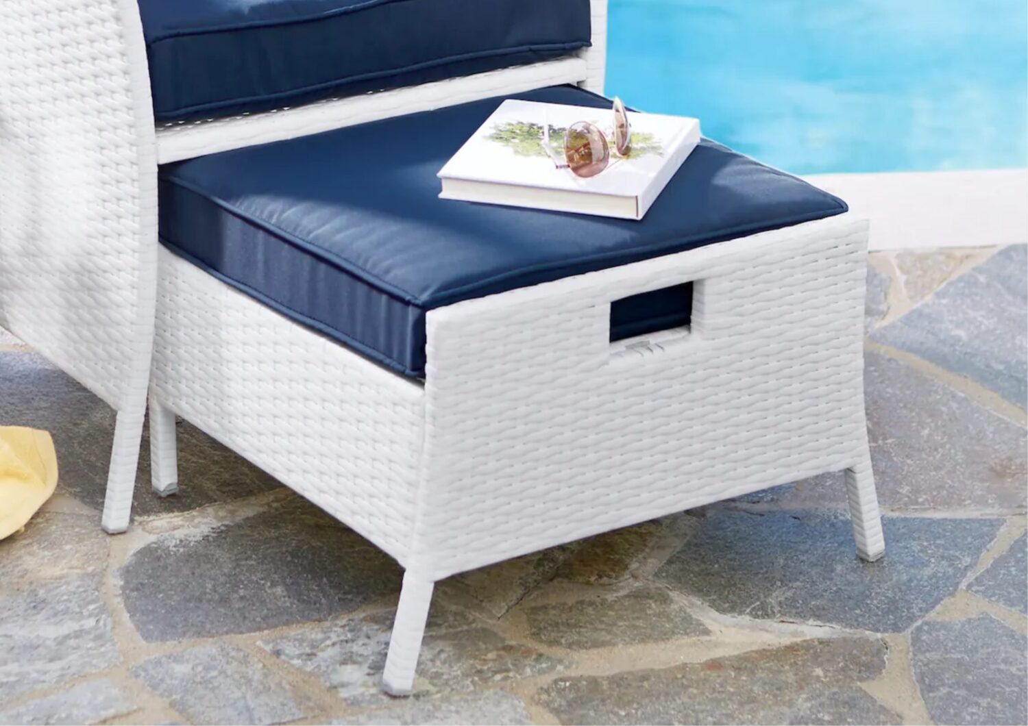 2pc Rattan Patio Set (White/Navy Blue) - Image 4