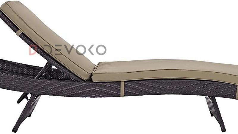 1 Pc Adjustable Rattan Wicker Chaise Lounge with Beige Cushion - Image 4