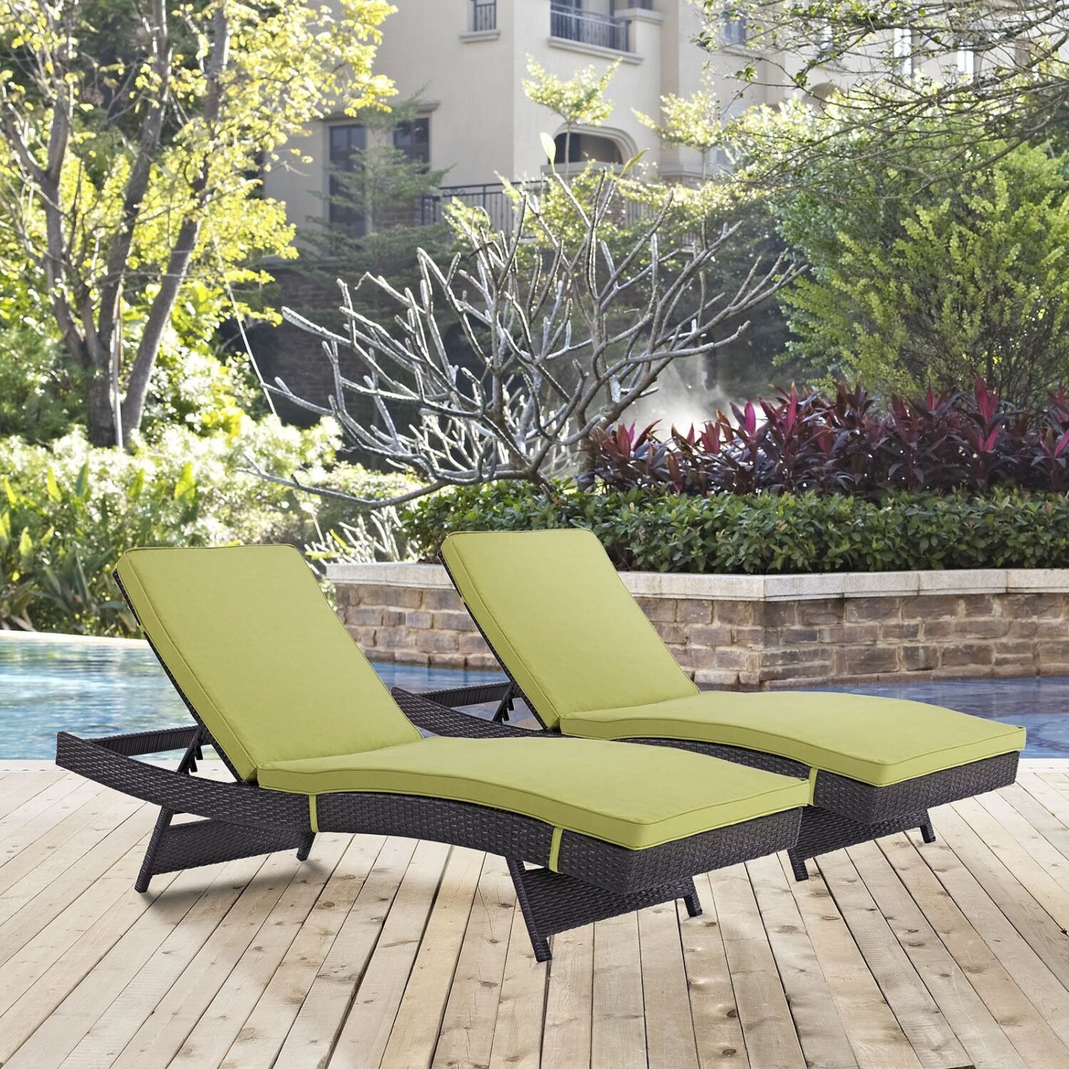 Adjustable Rattan Wicker Chaise Lounge (Green, Set of 2)