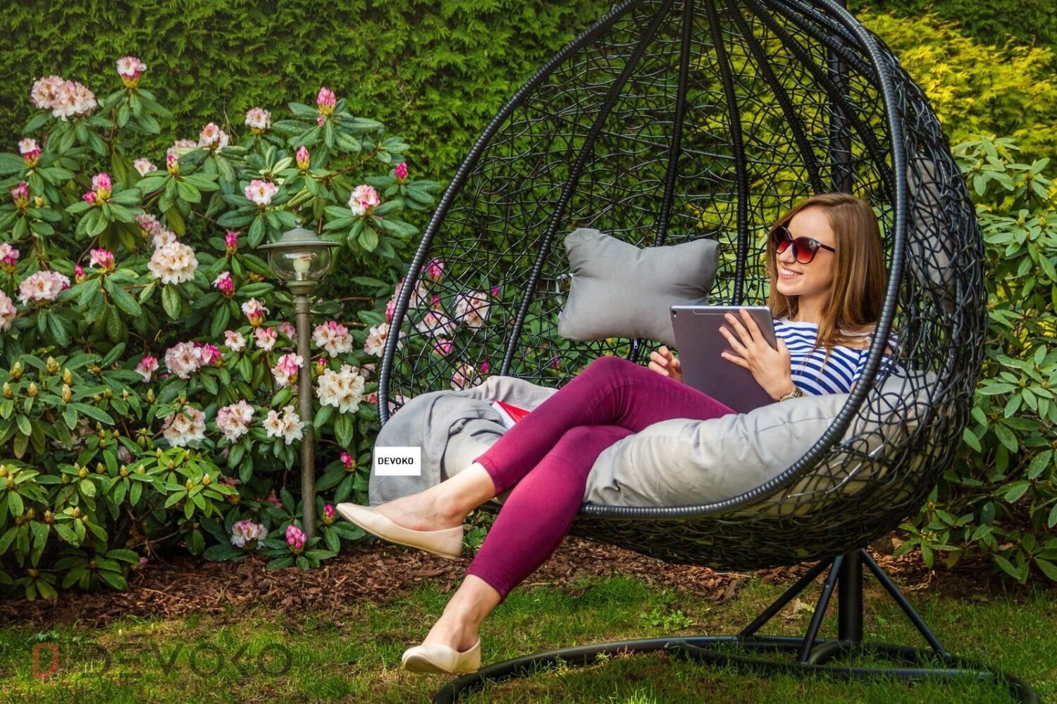 Double Seater Rattan & Wicker Swing (Black & Grey) - Image 9