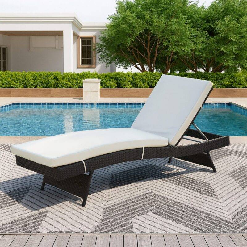 Outdoor Rattan Wicker Lounger (Dark Brown & Off-white)