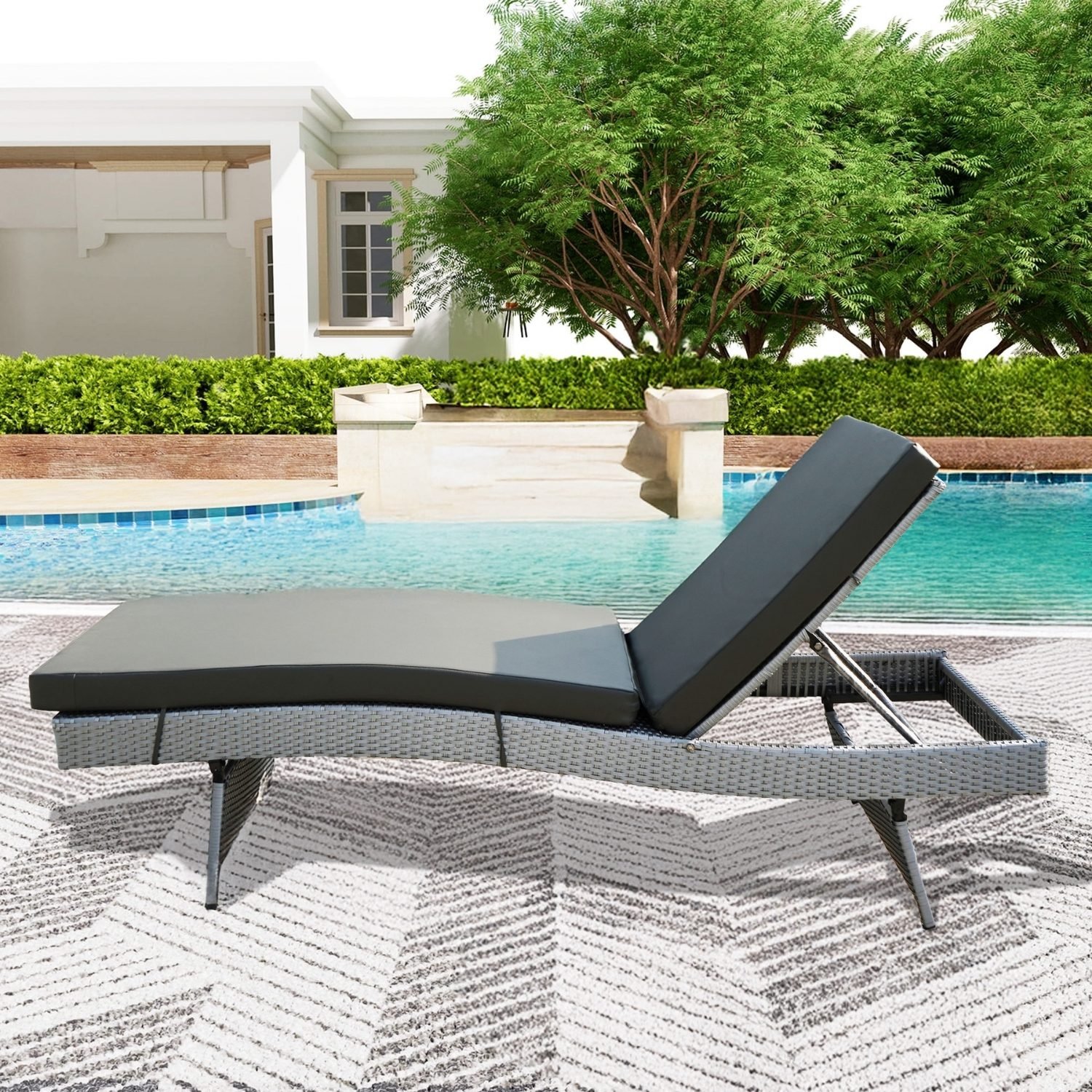 Outdoor Rattan Wicker Lounger (Silver Grey & Grey)